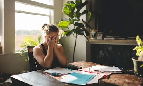 This Everyday Habit Is The Key To Outsmarting Hormonal Brain Fog