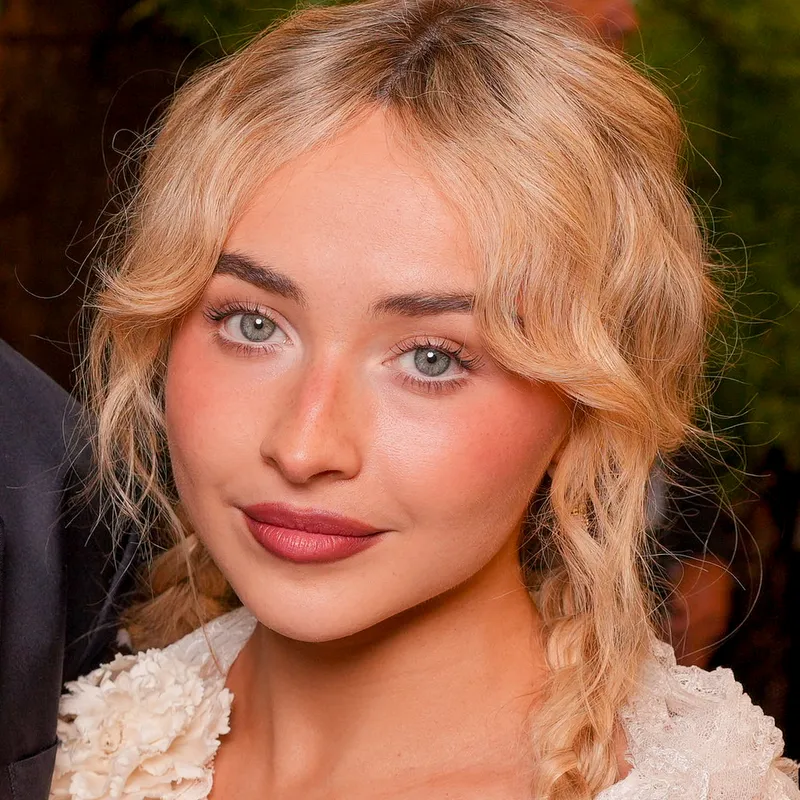Sabrina Carpenter Showed Up for Paris Couture Week in Braided Pigtails