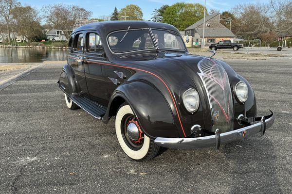 1936 DeSoto Airflow S-2 100 HP Inline-Six 3-Speed Overdrive