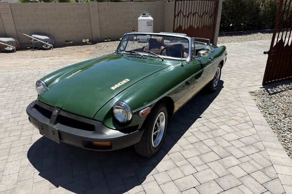 1977 MGB Convertible with Performance Upgrades