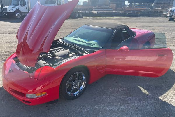 27K-Mile 1999 Chevrolet Corvette Convertible