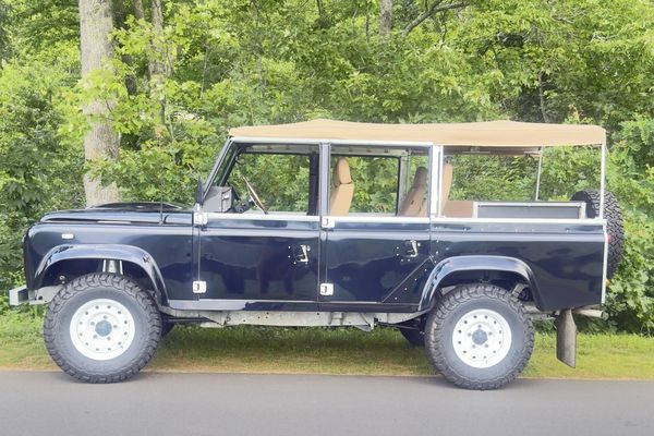 1998 Land Rover Defender 110 