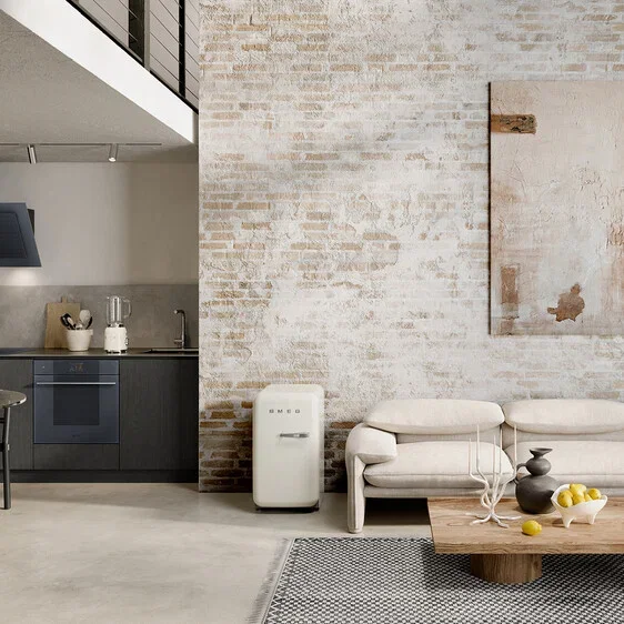 Smeg FAB10HRBL6 kylskåp med flaskinredning, creme