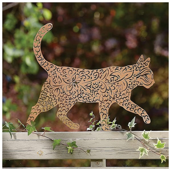 31056 Prowling Cat Fence Topper £30.00 £19.99
