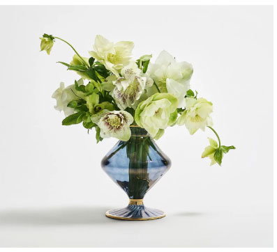 Scallop bud Vase in Blue 