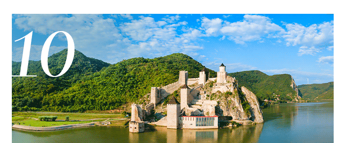 10. AmaWaterways