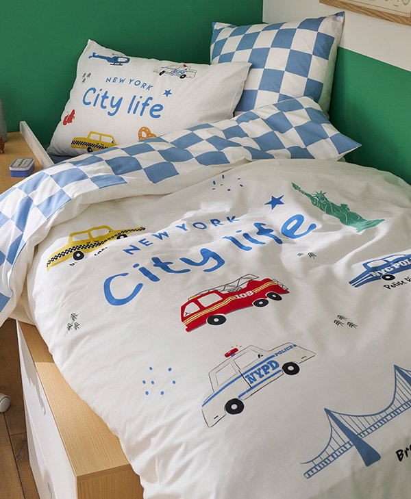 Bedding and decor