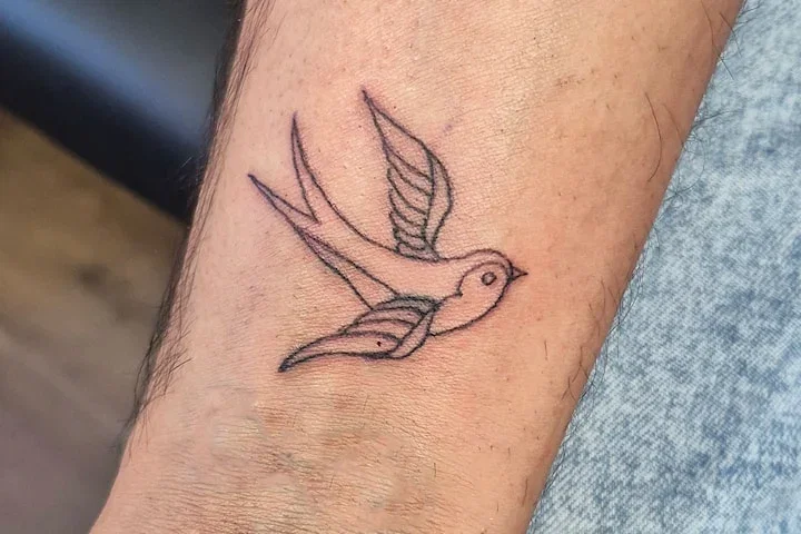 Flash tatto hos emilias.tattoo.corner på Norrmalm