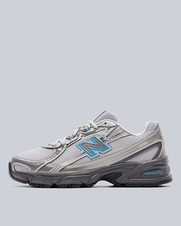 New Balance Junior 740 Trainer