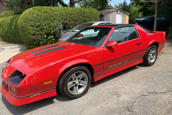 1985 Chevrolet Camaro IROC-Z Coupe