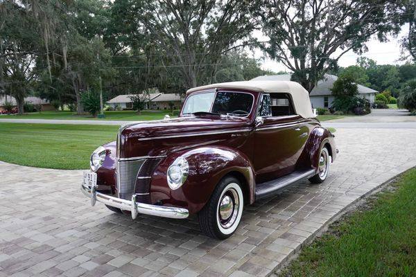 Subtle Street Rod: 1940 Ford Deluxe Convertible Club Coupe