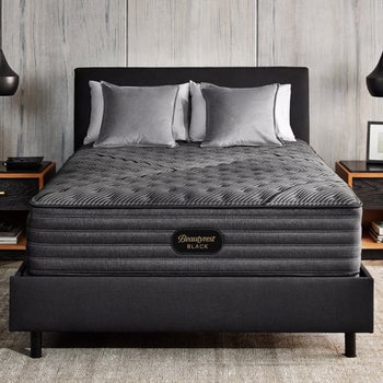 Beautyrest Black Quilted L-Class 13.75-inch Firm Mattress, King