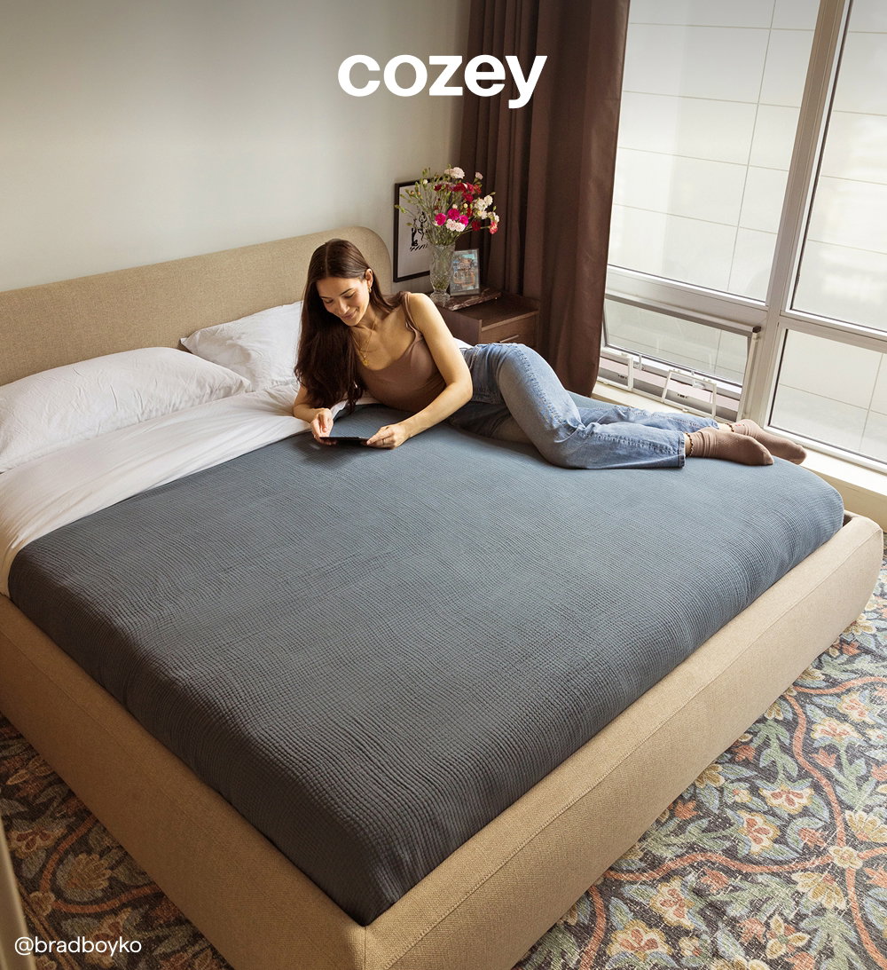 The bed of your dreams. Nothing beats your own bed. Our community weighs in on how the customizable Ara Bed System is designed for the feeling only home can give you. Shop Ara Bed.