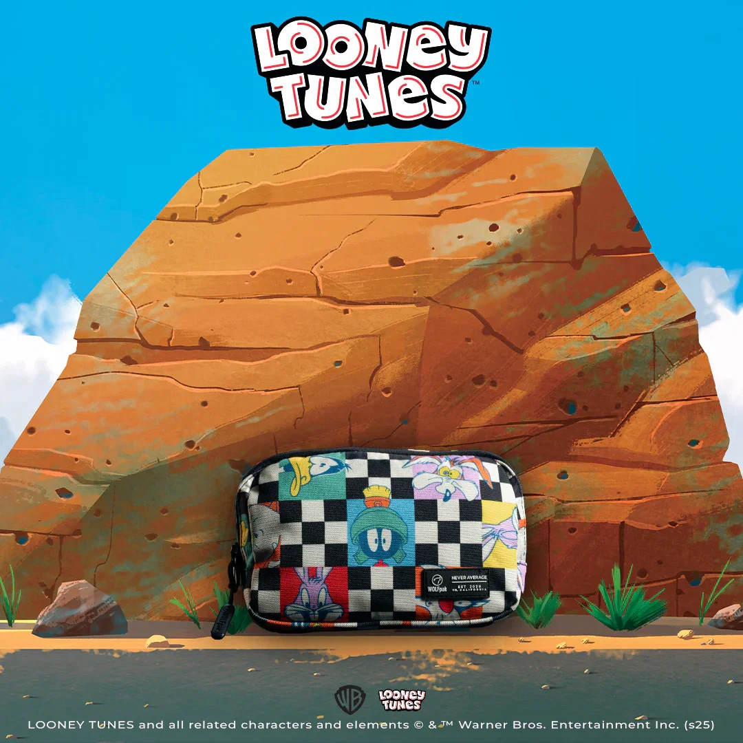 Image of WOLFpak Looney Tunes 1.5L Crossbody Pack