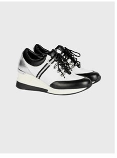 Platform Sneakers With Traditional Lace up Front