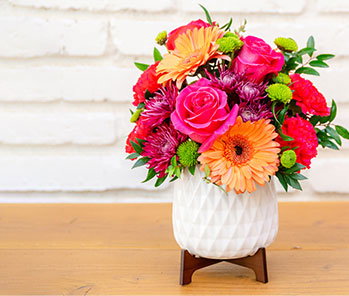 Teleflora's Mid Mod Brights Bouquet