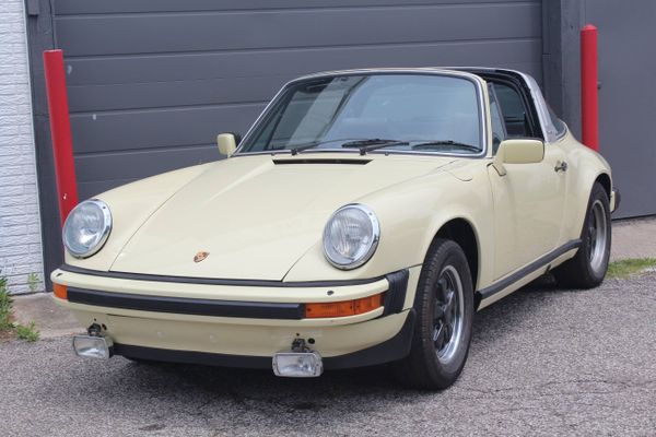 1973 Porsche 1973 Porsche 911T 2.4 Targa Matching Numbers!
