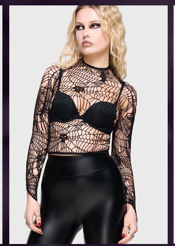 Webs Grasp Long Sleeve Top