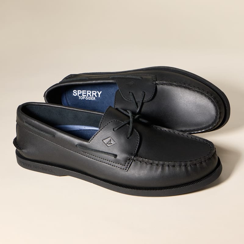 Men's Boat Shoes