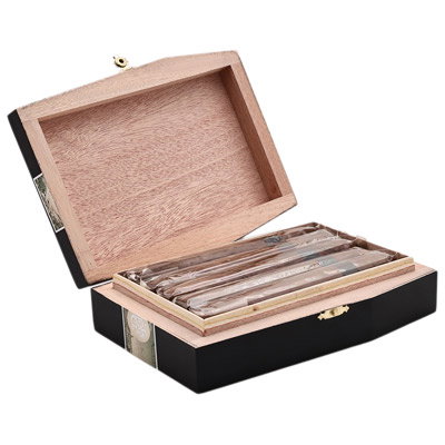 https://www.smokingpipes.com/otherarrivals.cfm?otherArrivals=cigars
