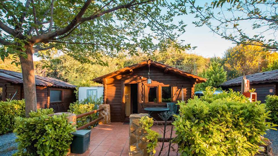 Oferta en plena naturaleza: en bungalow dúplex equipado en Pinos Genil