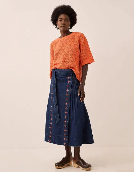 Up to 50% off SALE