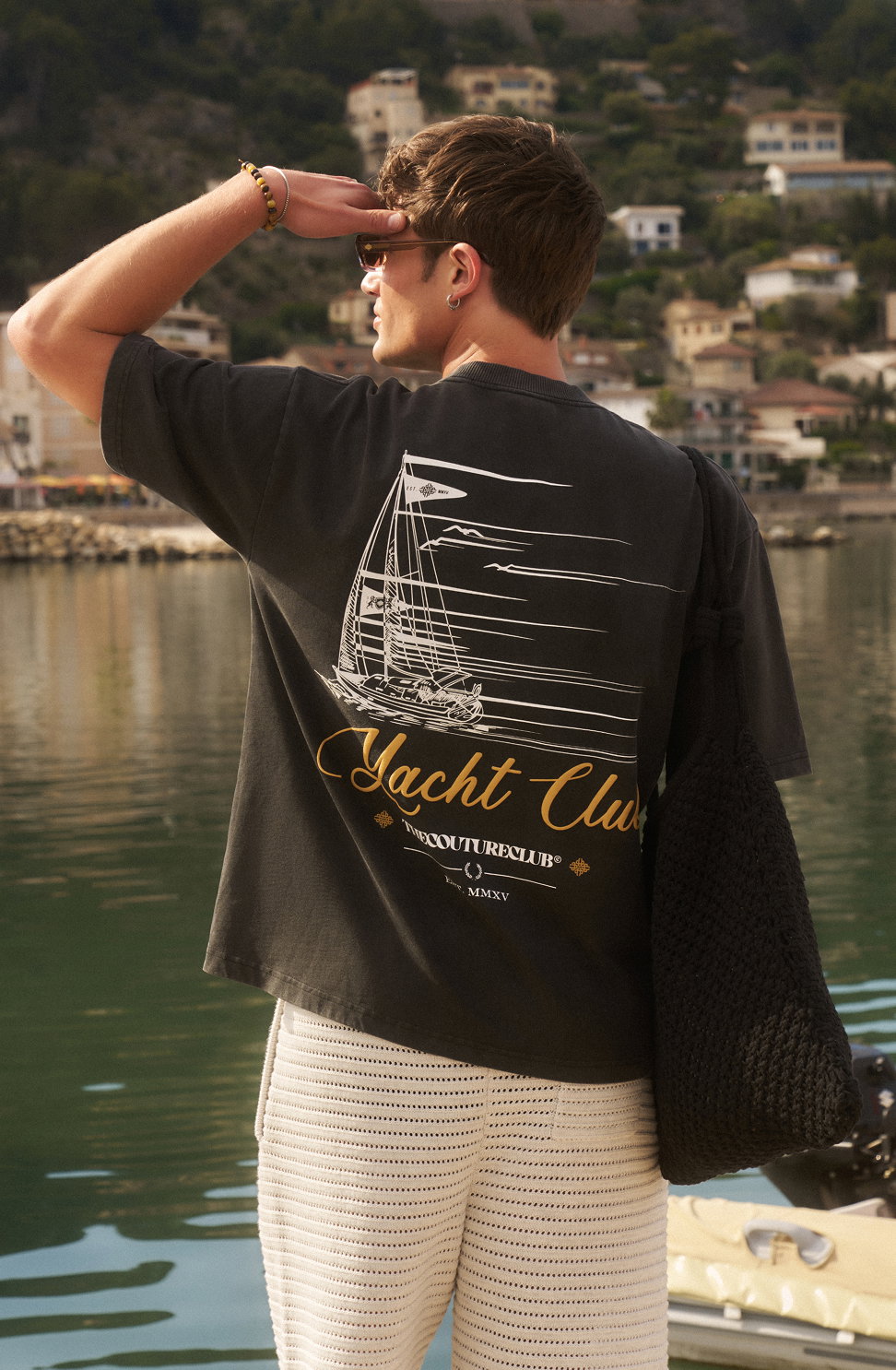 YACHT CLUB GRAPHIC T-SHIRT