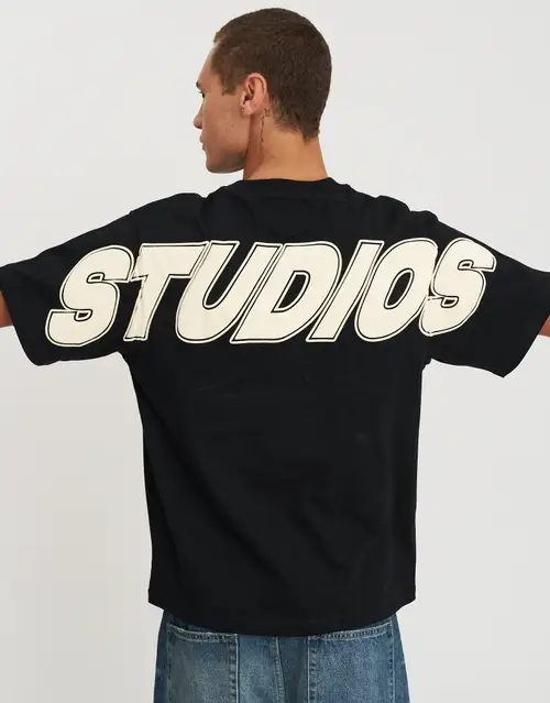 Studios Relaxed Fit T Shirt