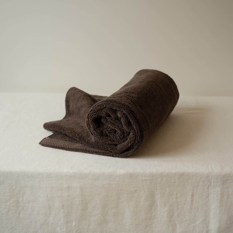 Somn Home Asobi Large Bath Towel Chocolate Martini