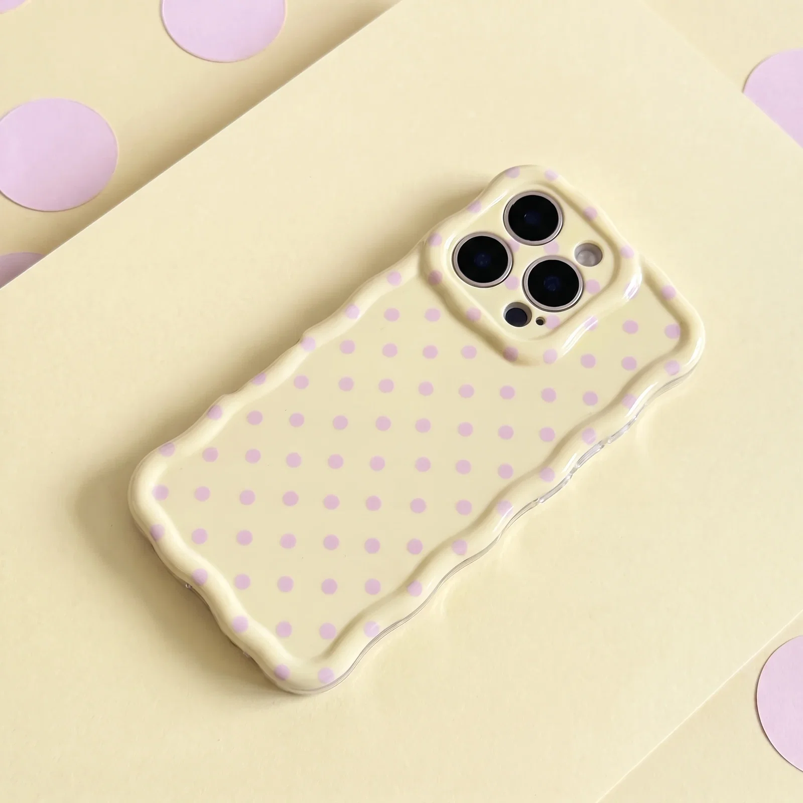 Image of Wavy Phone Case