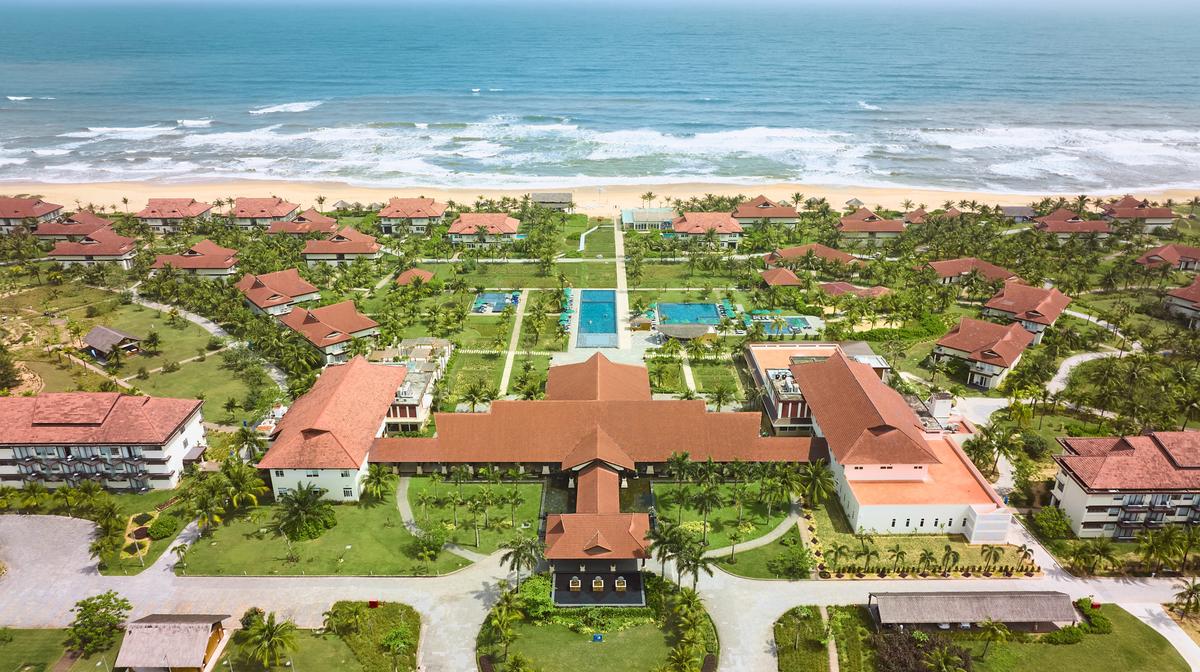 All-Inclusive Vietnam Beachfront Bliss with Unlimited Free-Flow Drinks