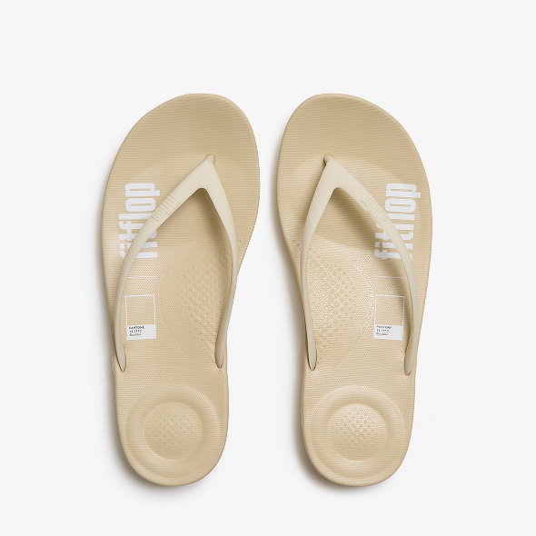 Pantone iQushion Flip-Flops