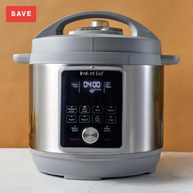 Instant Pot Duo Plus Whisper Quiet 9-in-1 Smart Cooker, 8L