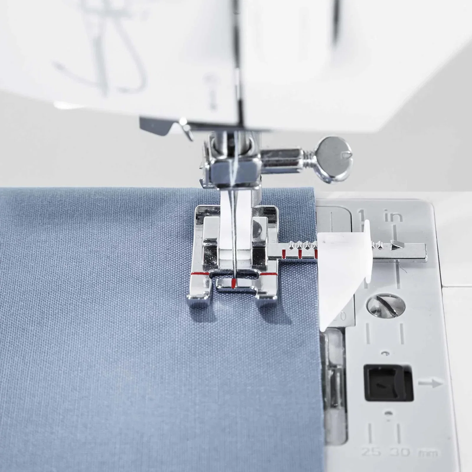 Image of SINGER® Sew Easy Foot