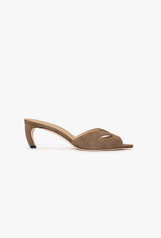Harlow Mask Mule 55