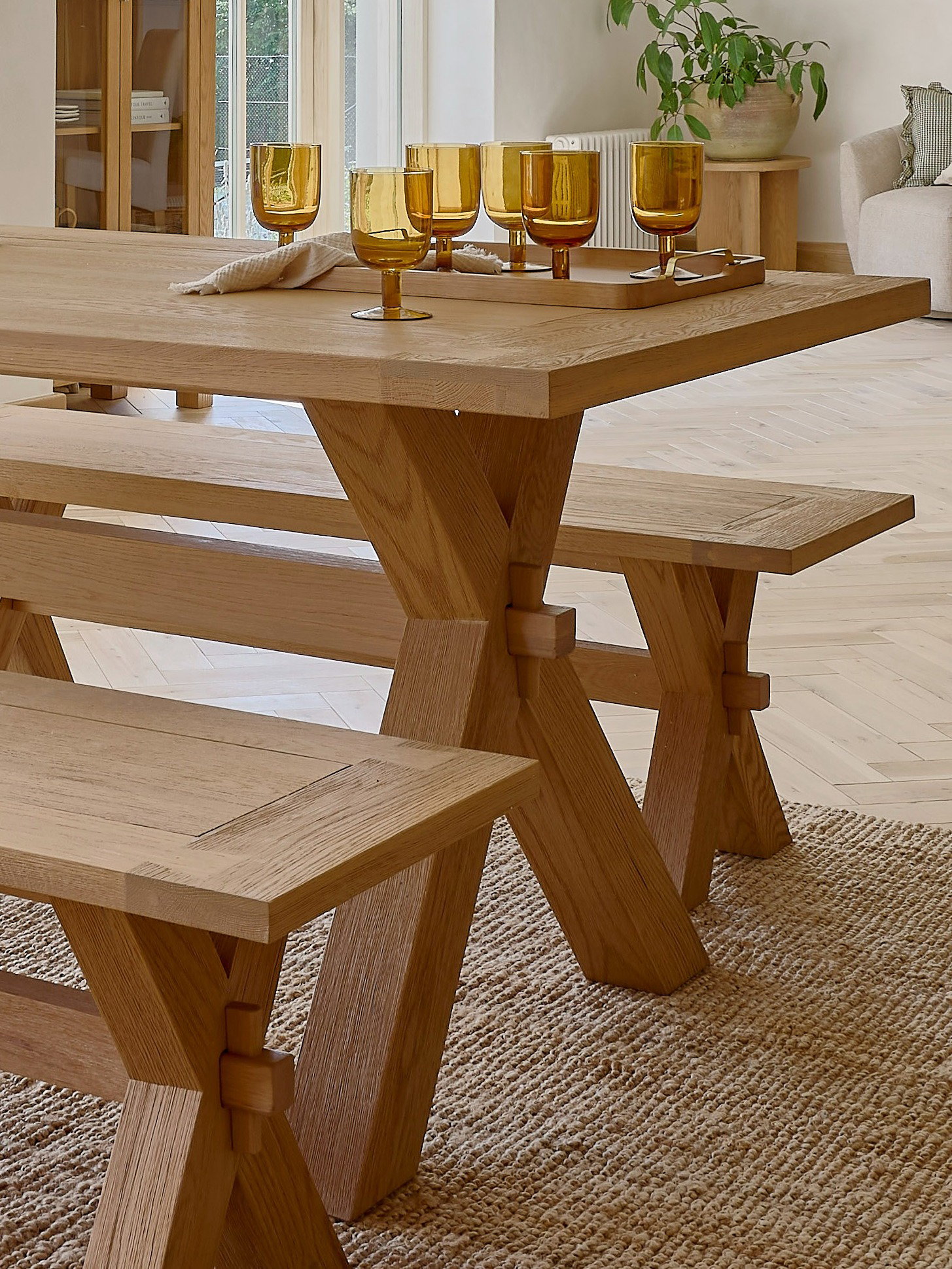 Highworth 6 Seater Dining Table