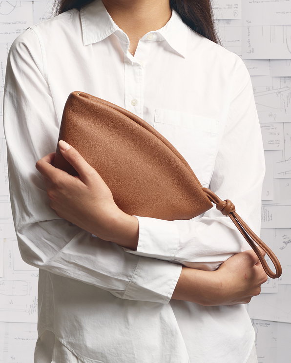 Shop the Dumpling Clutch >
