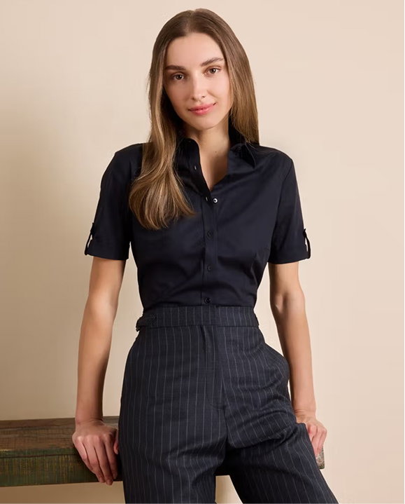 Fitted Black Shirt – Short Sleeve