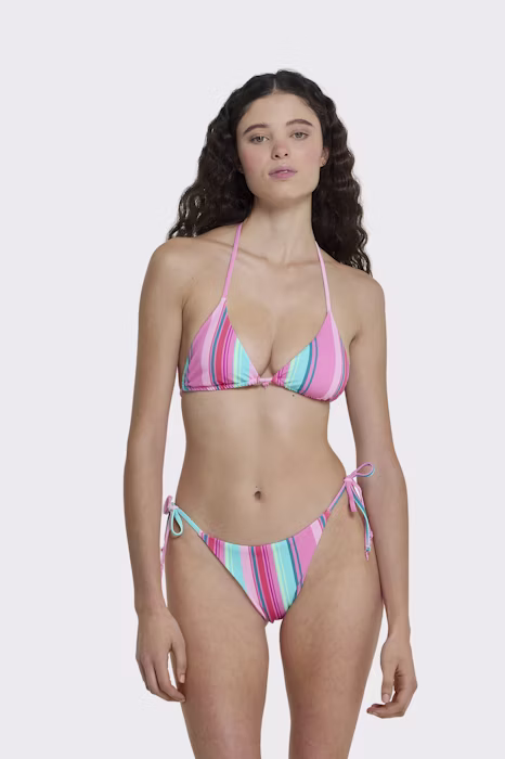 Bikini casual polinesia braguita brasileña mujer
