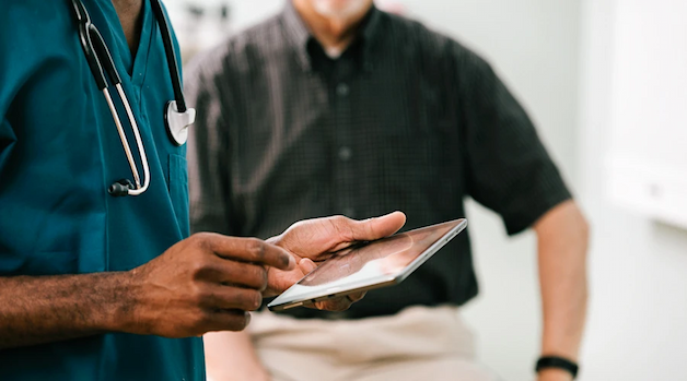 A look at the cancer-Alzheimer’s paradox