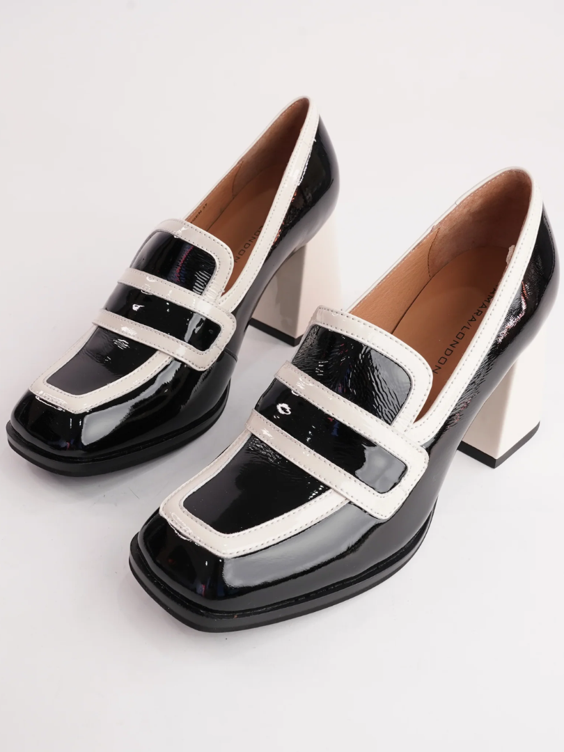 Monochrome Style