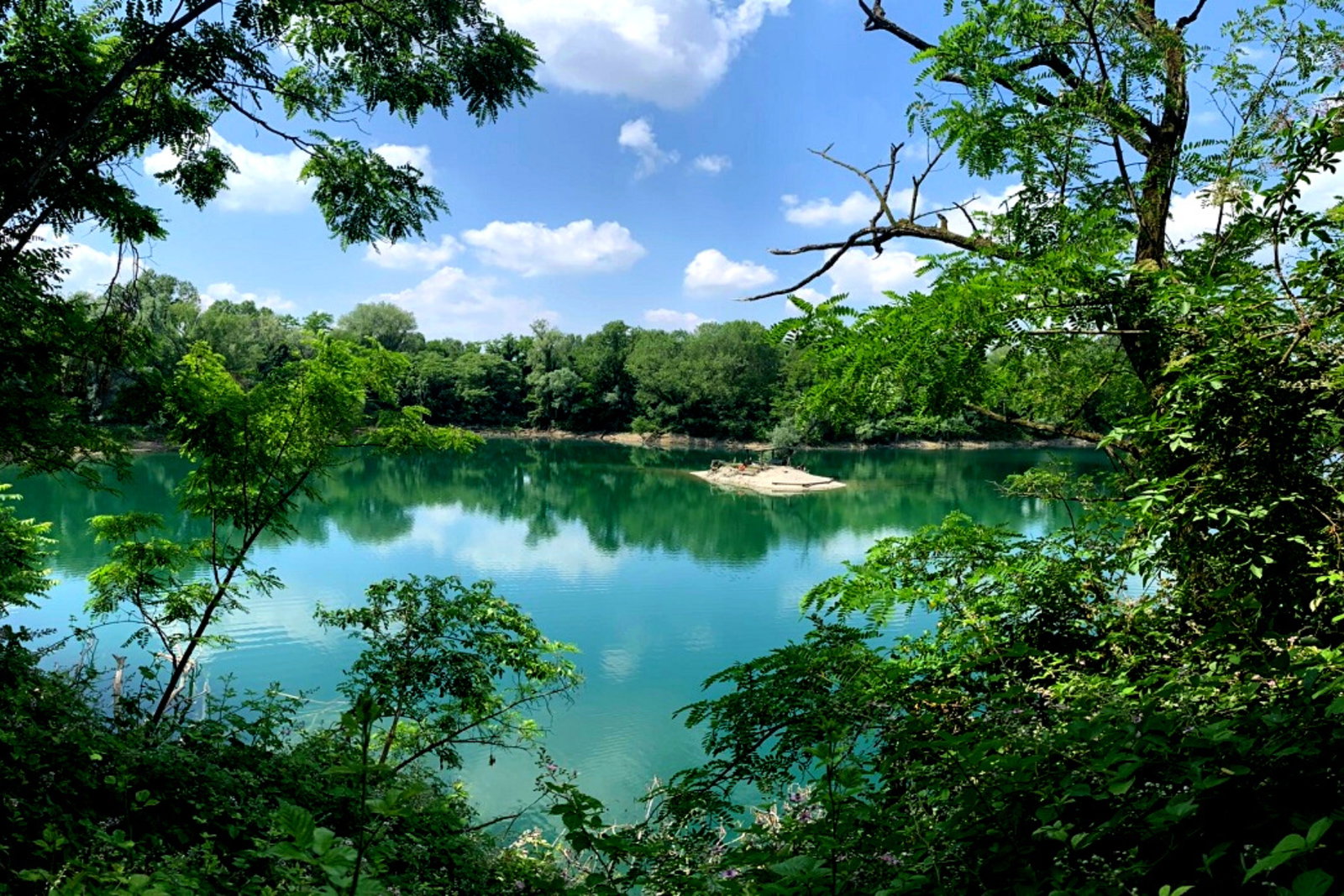 Il Parco delle Cave, dalla ghiaia all'acqua, tra antiche cascine