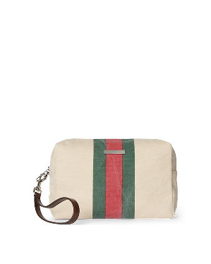 Bag Discover more on the Gucci website 