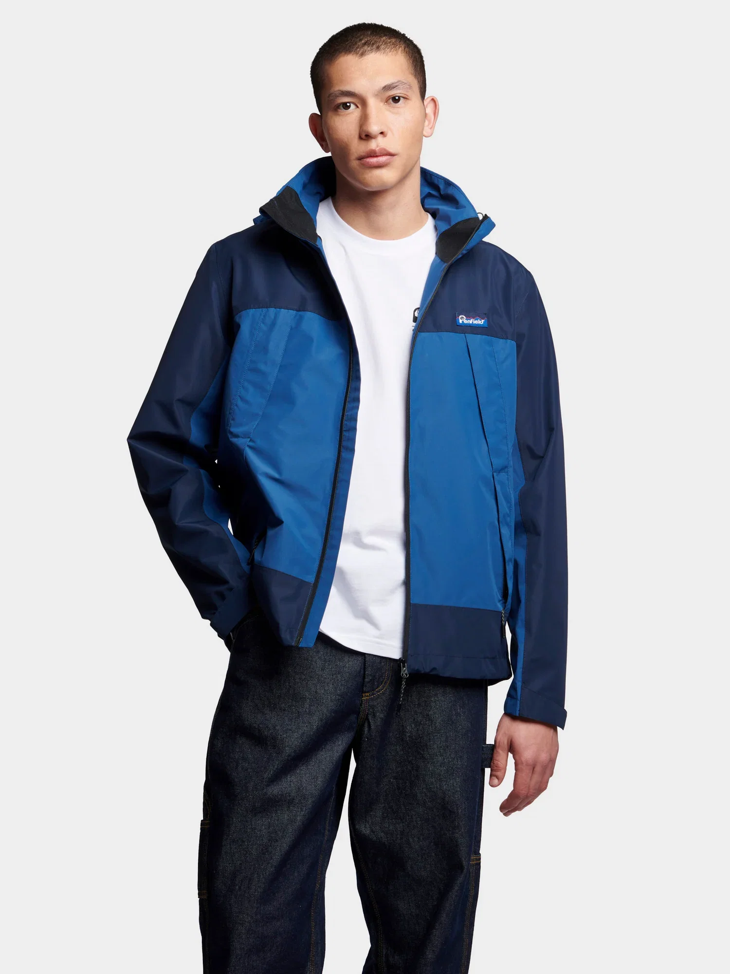 Lightweight Water Resistant Jacket in Navy Blue