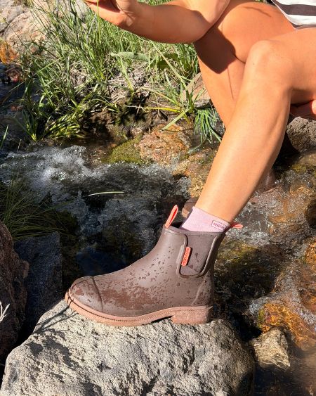 Bobbi Mocha - 100% waterproof, 1000% fun!