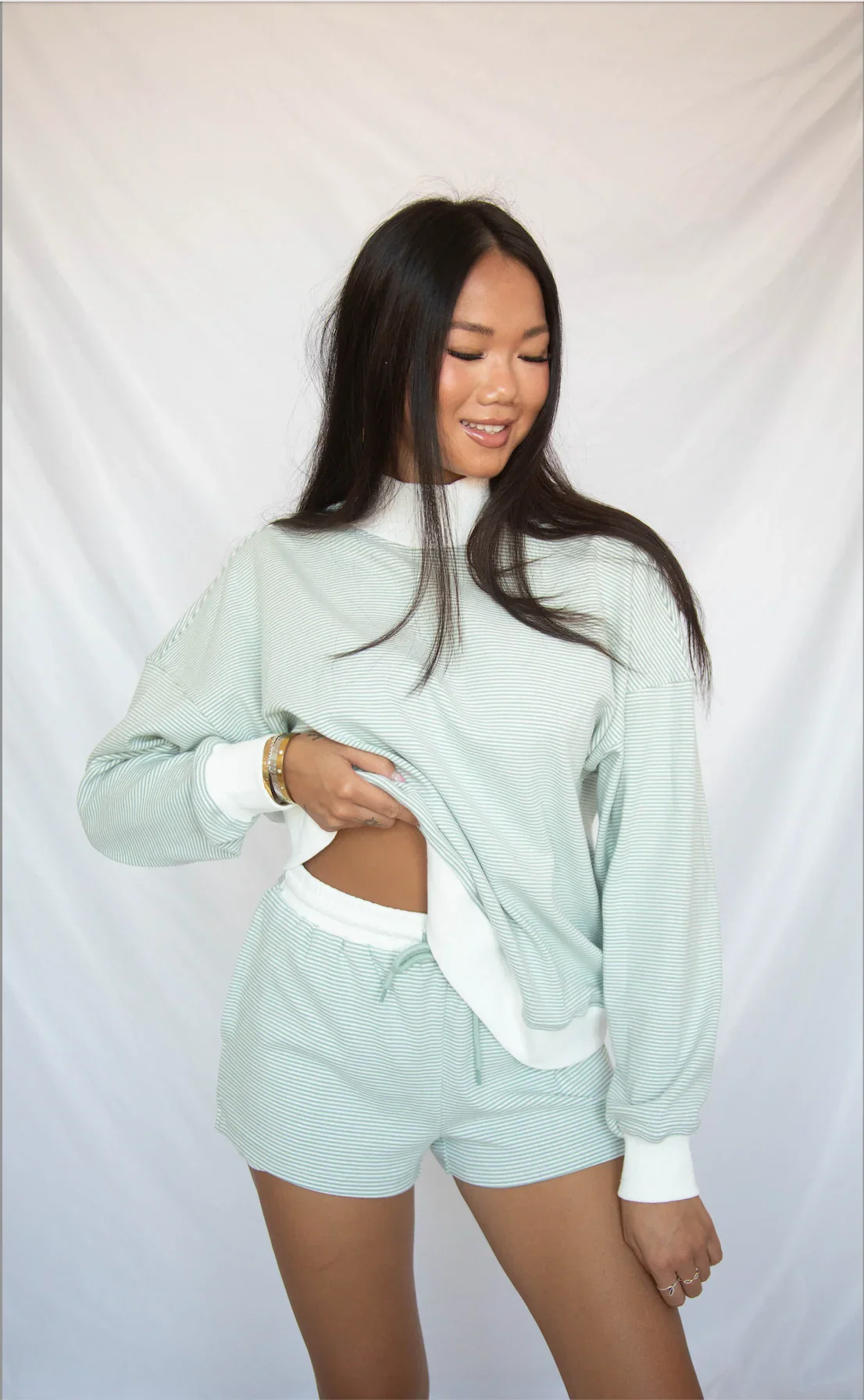 Image of between the lines set - sage stripe