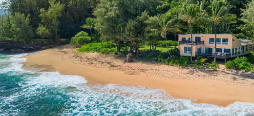 Find last-minute beach deals