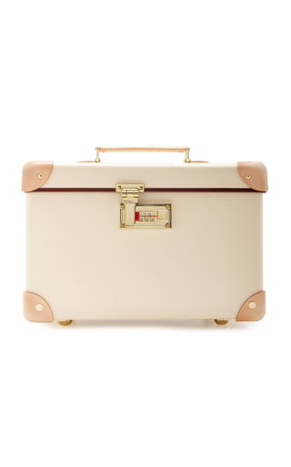 GLOBE-TROTTER