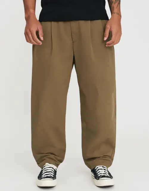 Baggy Pleated Pants