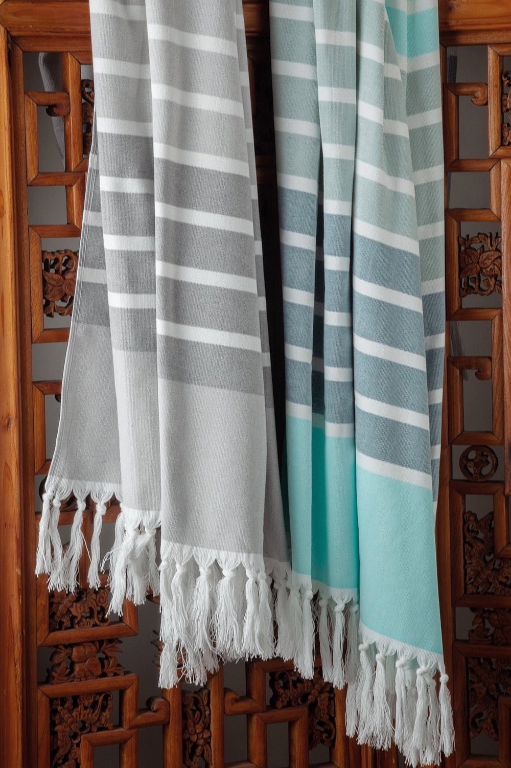 The only thing better than a day at the beach is spending it with one of these ultra-light and luxurious beach towels on hand. Made with 100% woven cotton